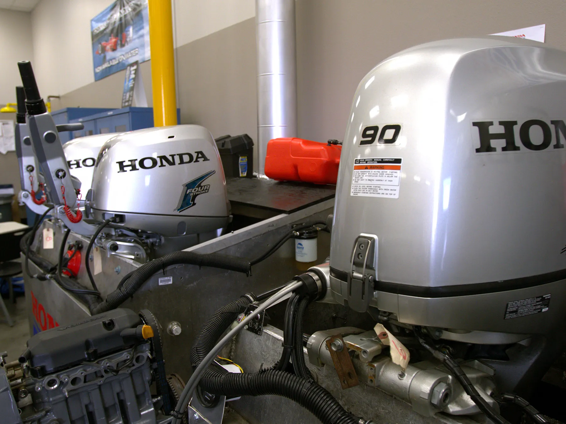 3 honda engines in the Honda marine lab