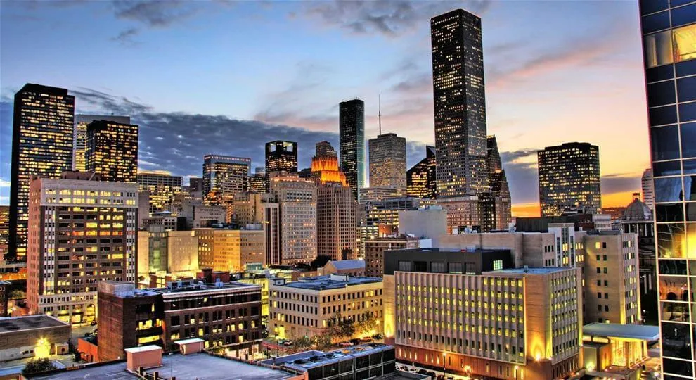 Houston sunset city skyline